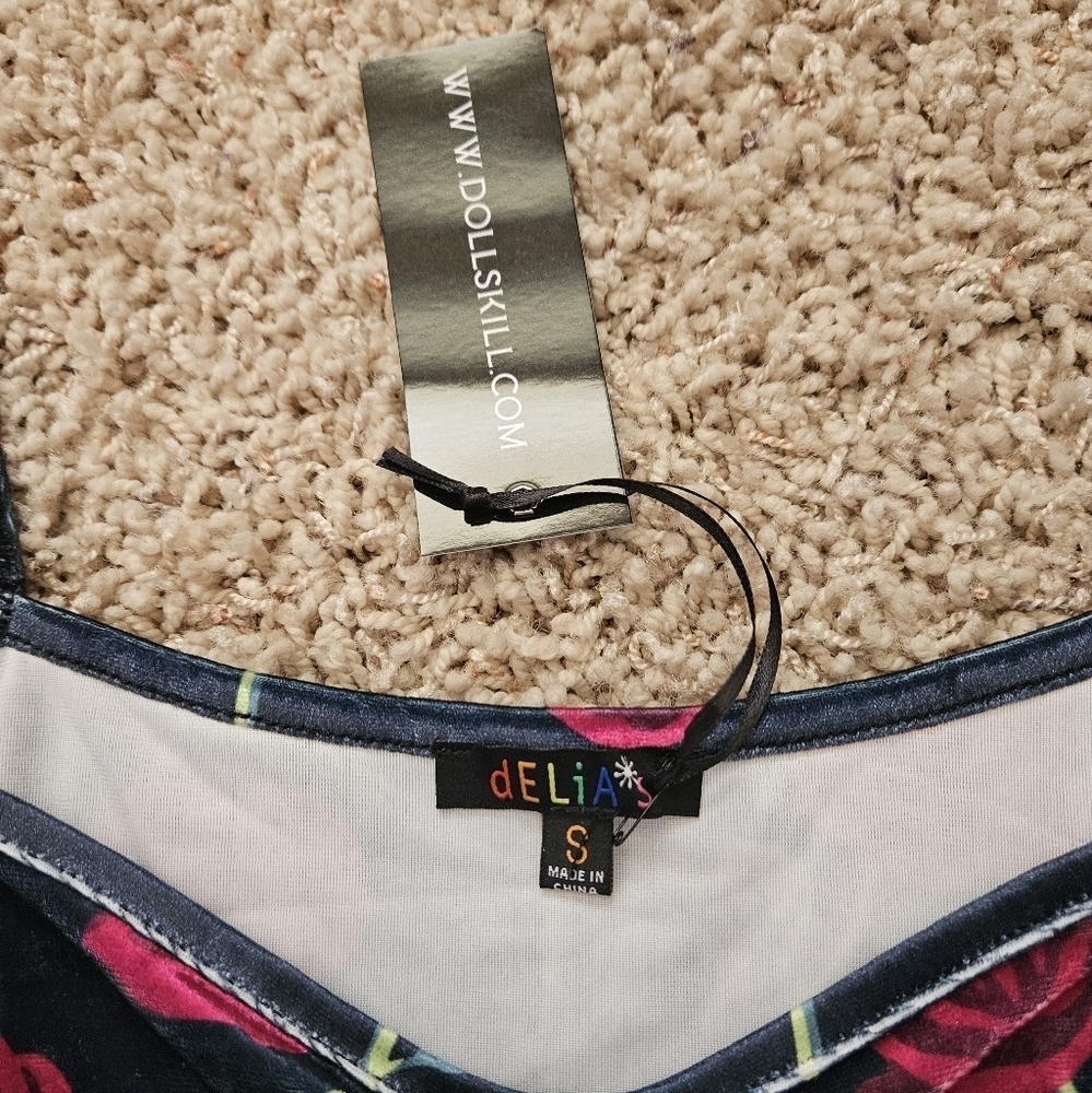 NWT Dolls Kill Delia's Juliet Rose Top - small - Picture 9 of 10